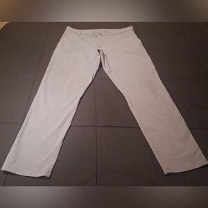 Lululemon Men's Commission Pant Gray Classic Fit Straight Leg Size 38 x 32